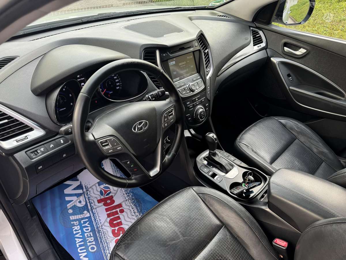 Hyundai Santa 2012 — photo 7