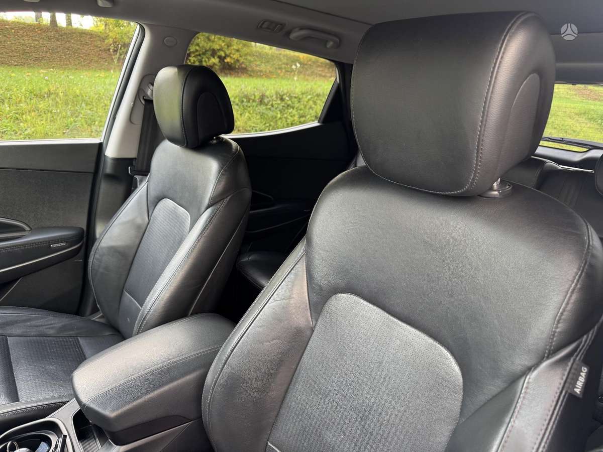 Hyundai Santa 2012 — photo 8