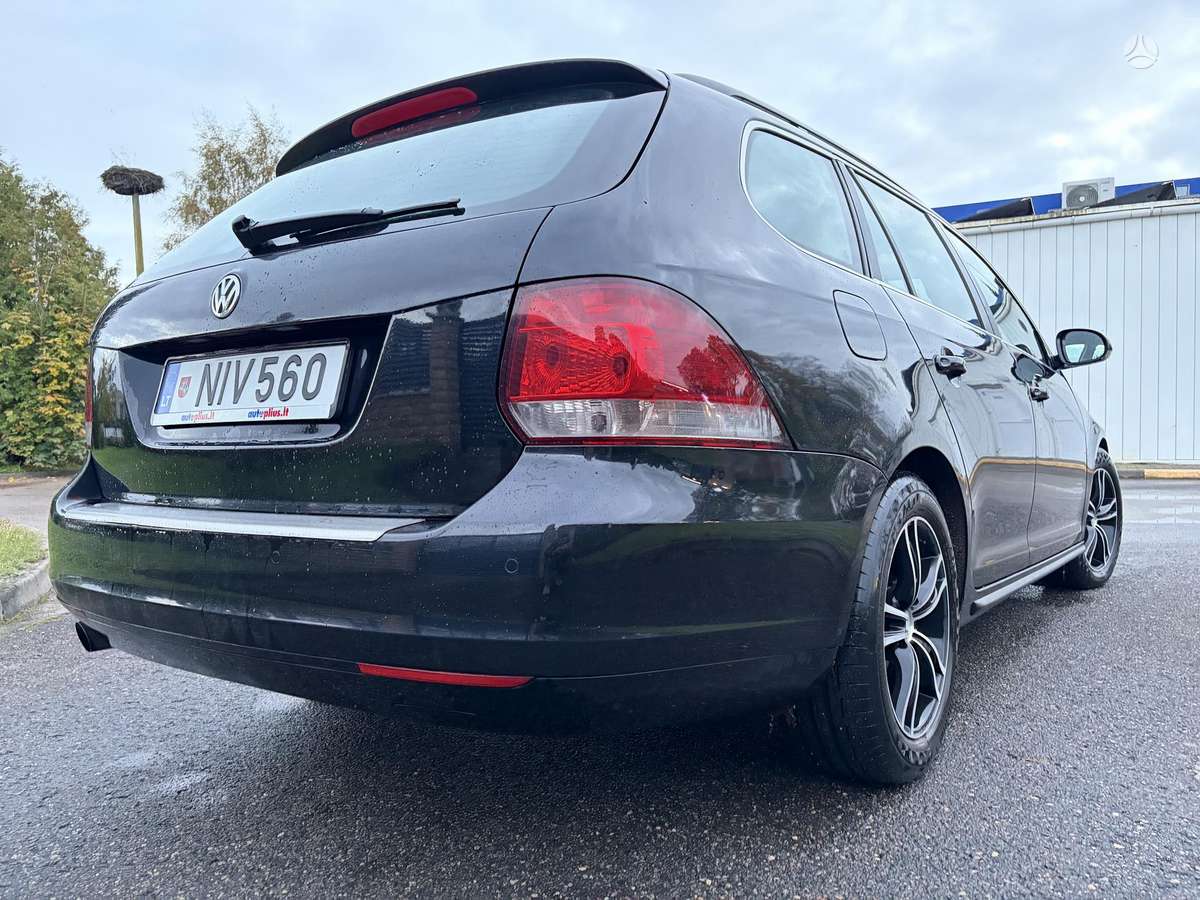 Volkswagen Golf 2010 — photo 7