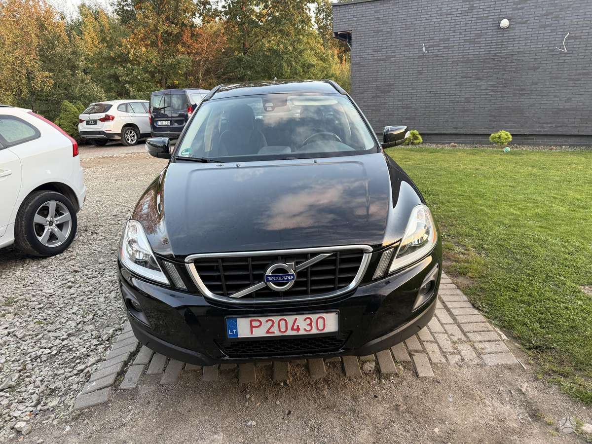 Volvo XC60 2009 — вигляд ззаду