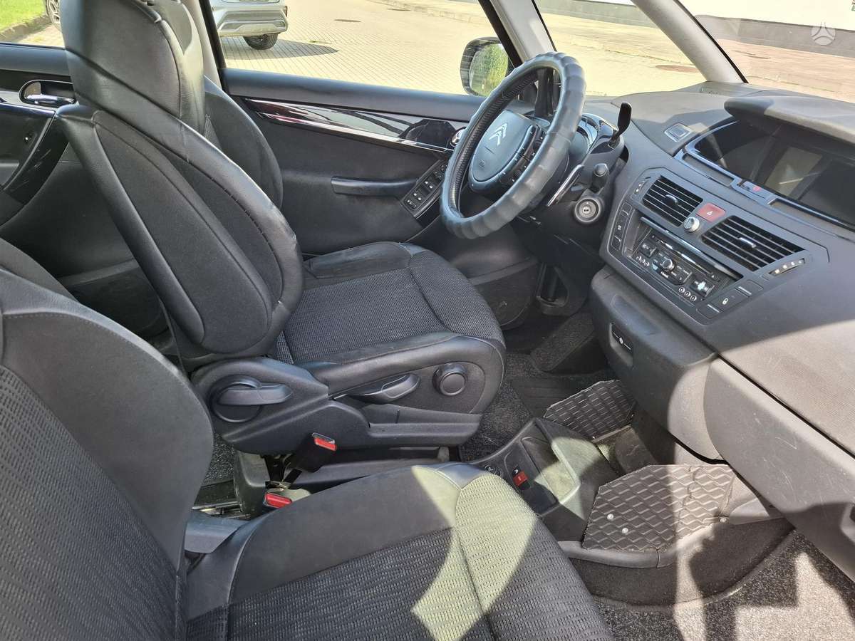 Citroen Grand 2013 — photo 13