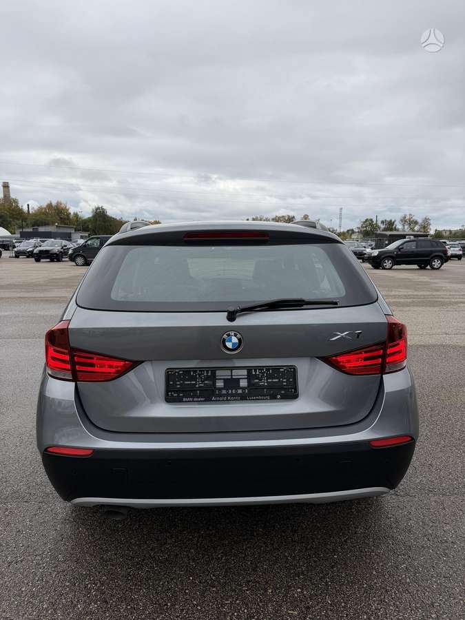 BMW X1 2010 — photo 5
