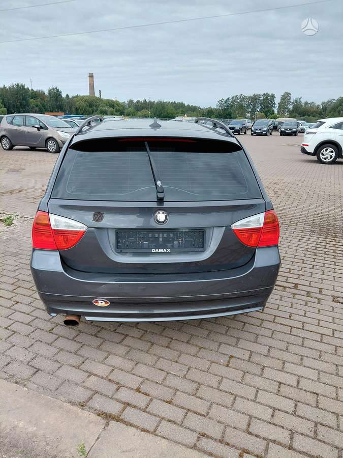BMW 318 2006 — engine 1995 cm³, 129 HP (95kW)
