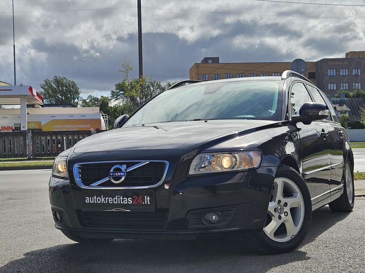 Volvo V50, 2010