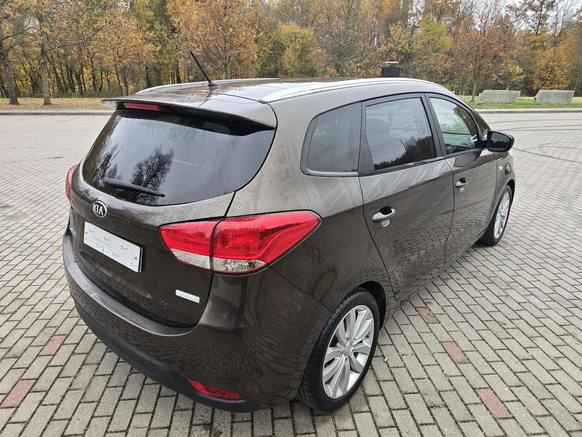 Kia Carens 2014 — photo 7