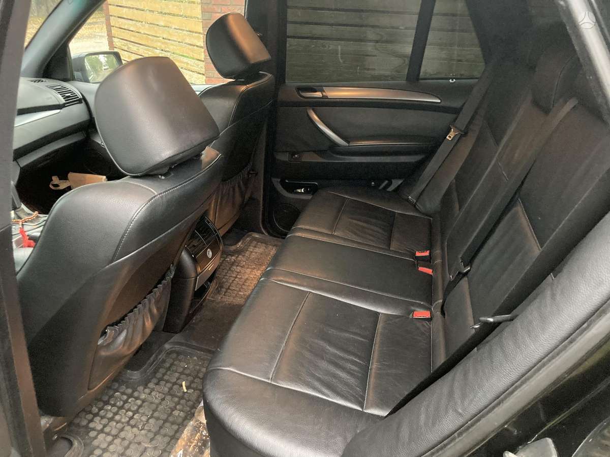 BMW X5 2006 — photo 10
