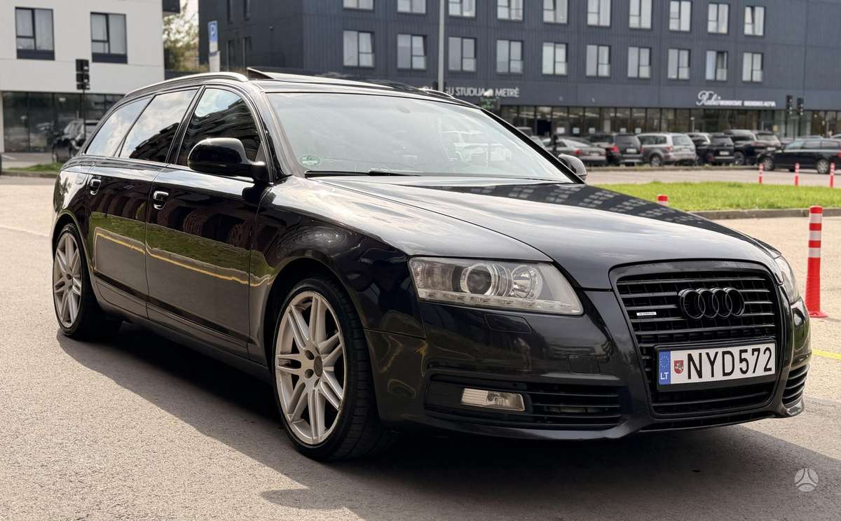 Audi A6 2010 — rear view
