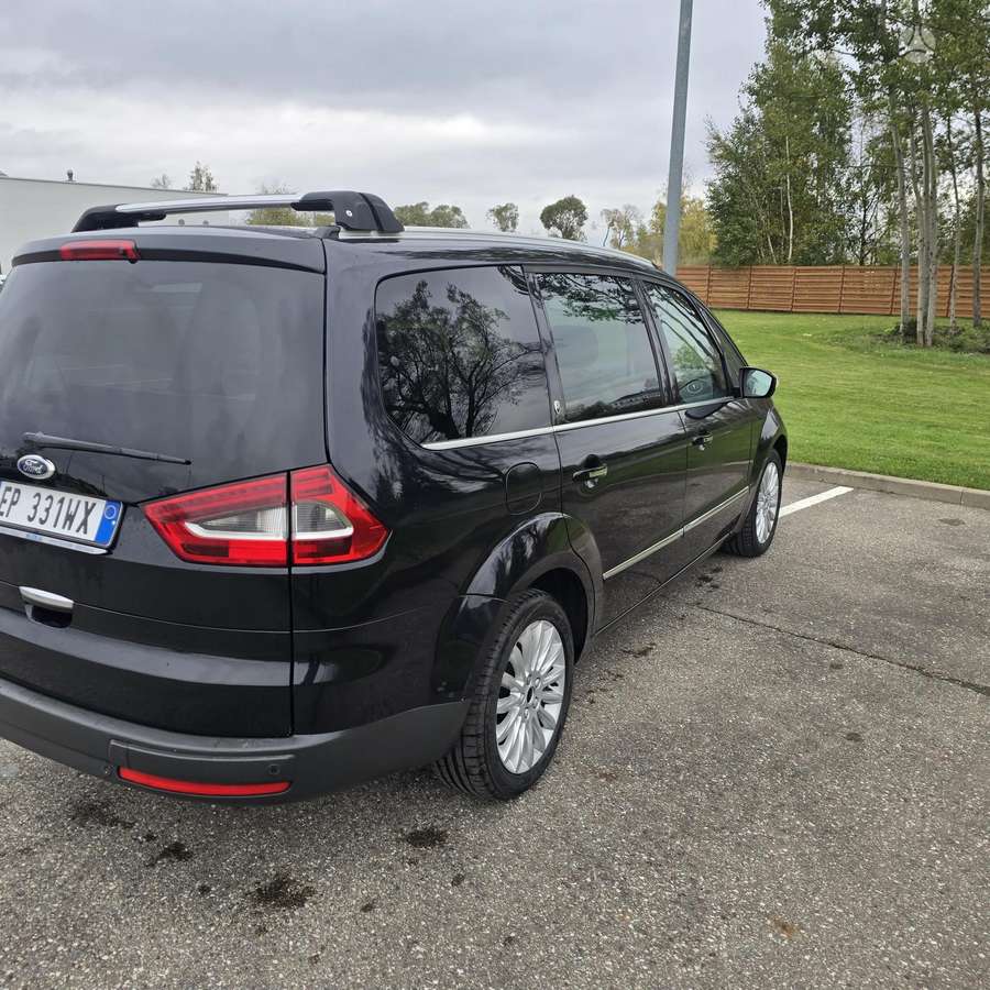 Ford Galaxy 2013 — салон