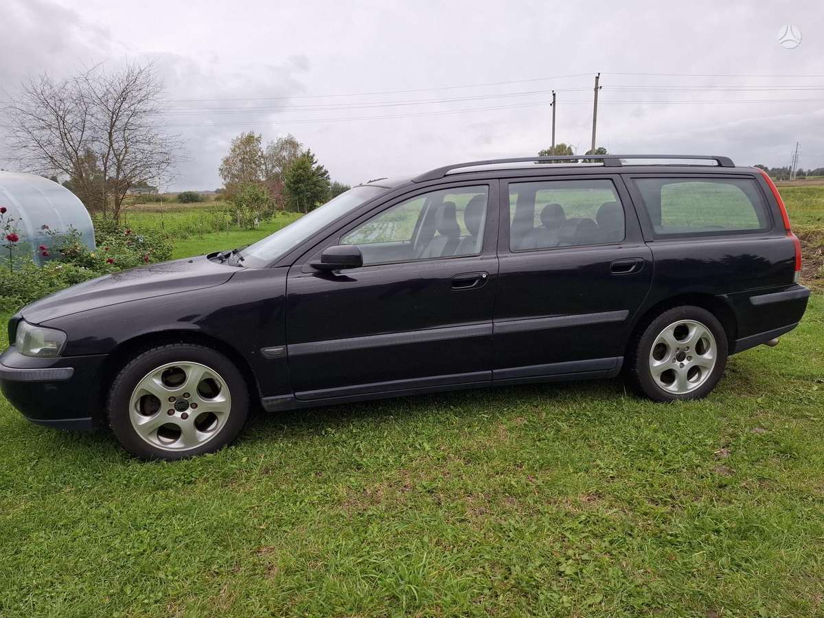 Volvo V70 2004 — photo 5