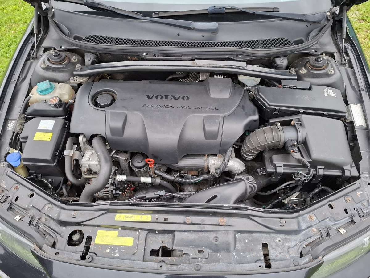 Volvo V70 2004 — photo 7