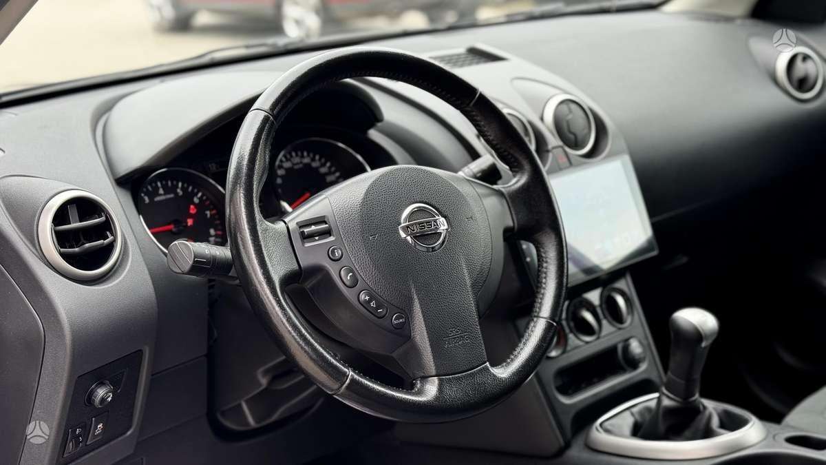 Nissan Qashqai 2010 — photo 16