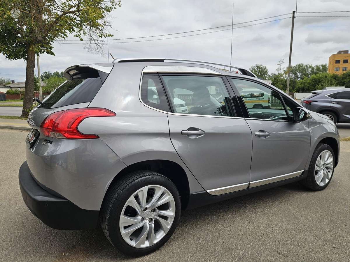 Peugeot 2008 2015 — photo 5