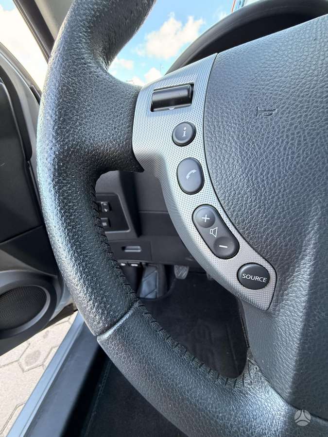 Nissan Qashqai 2008 — photo 31