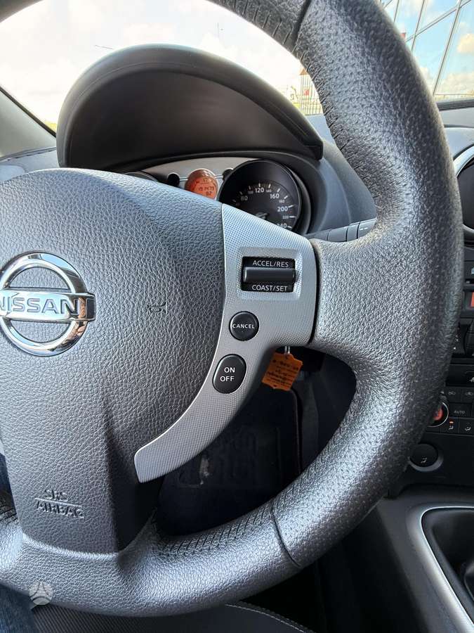 Nissan Qashqai 2008 — photo 32