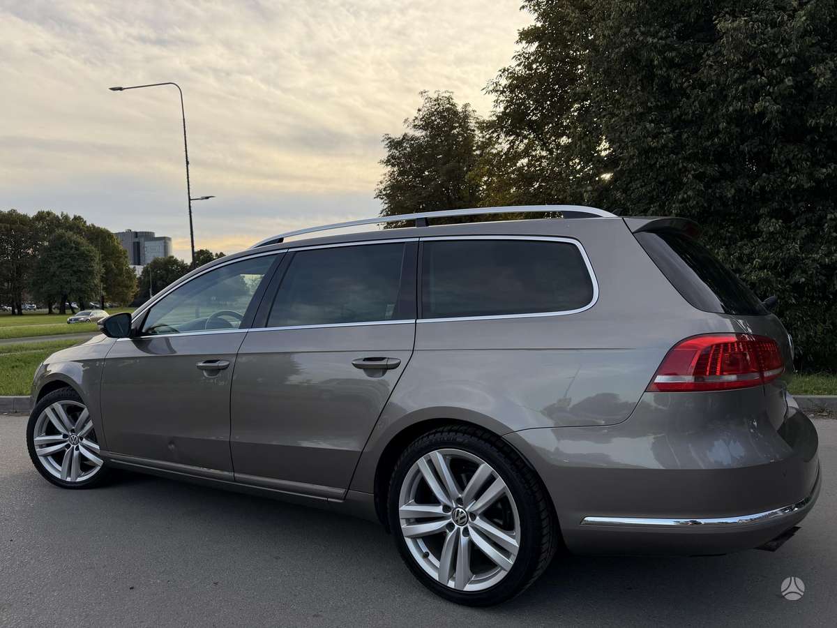Volkswagen Passat 2011 — photo 29