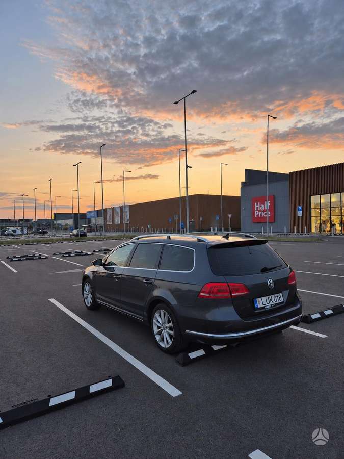 Volkswagen Passat 2011 — vehicle for AFU Ukraine