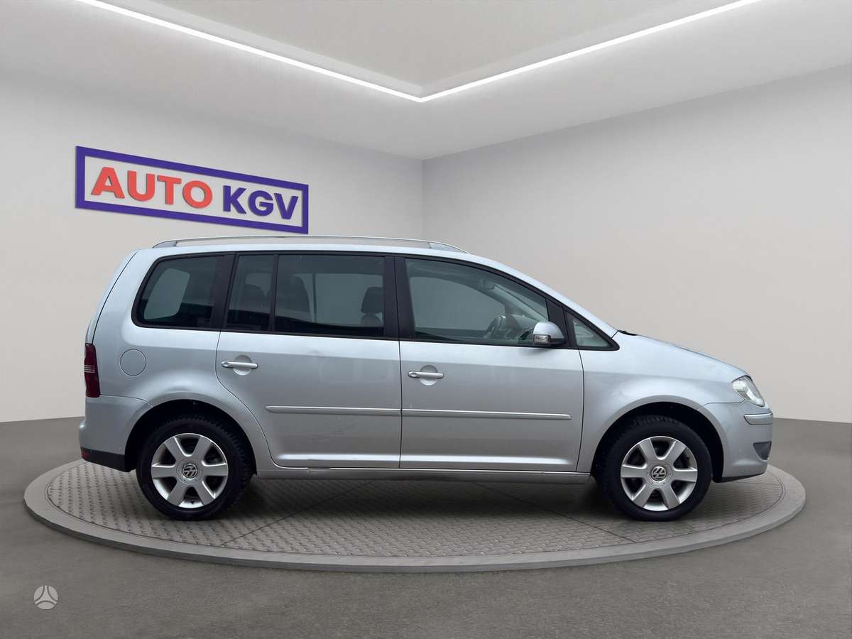 Volkswagen Touran 2007 — photo 6