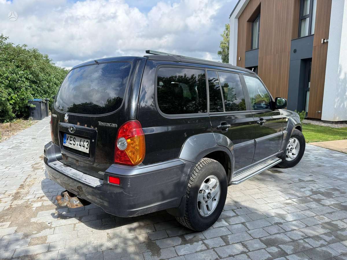 Hyundai Terracan 2004 — двигун 2902 cm³, 150 HP (110kW)