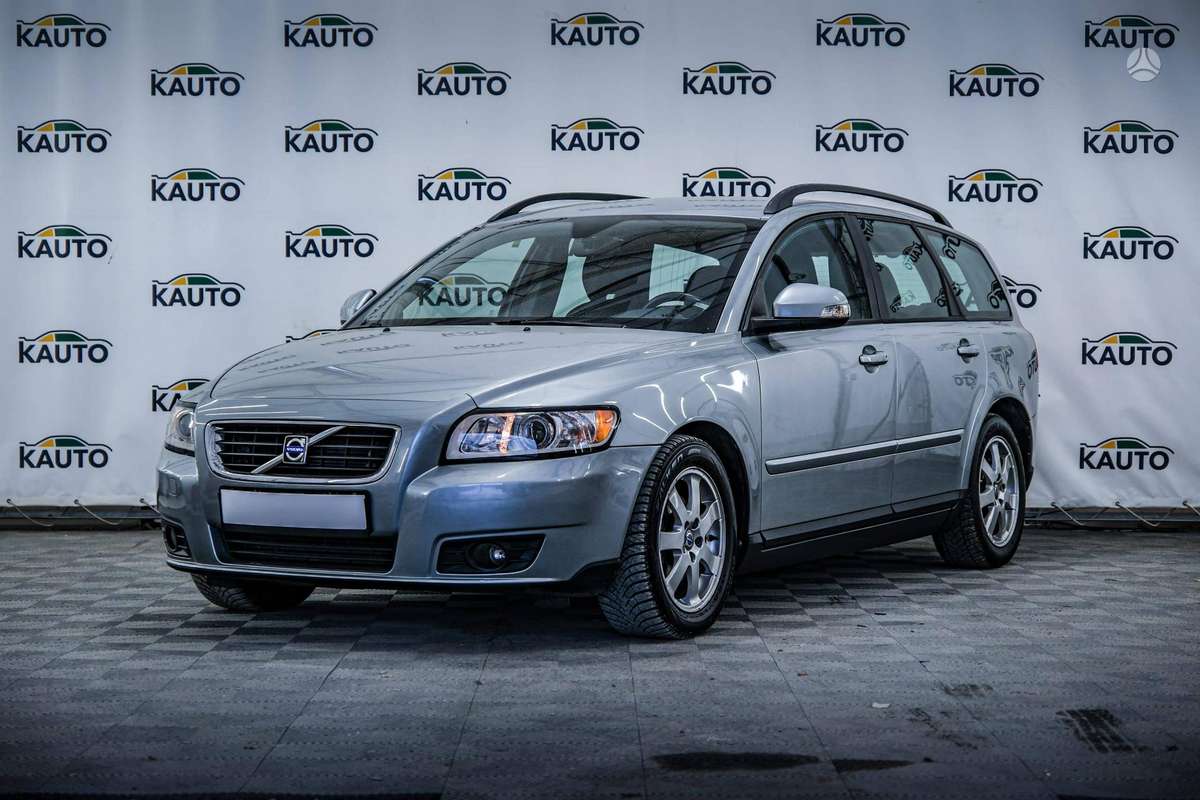 Volvo V50 2010 — vehicle for AFU Ukraine