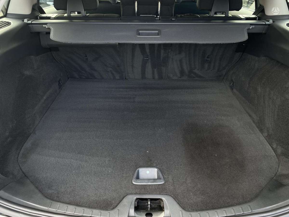 Volvo V60 2011 — photo 15