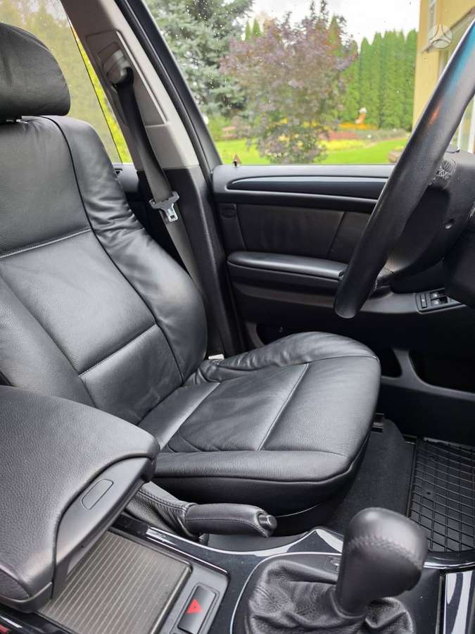BMW X5 2006 — photo 13
