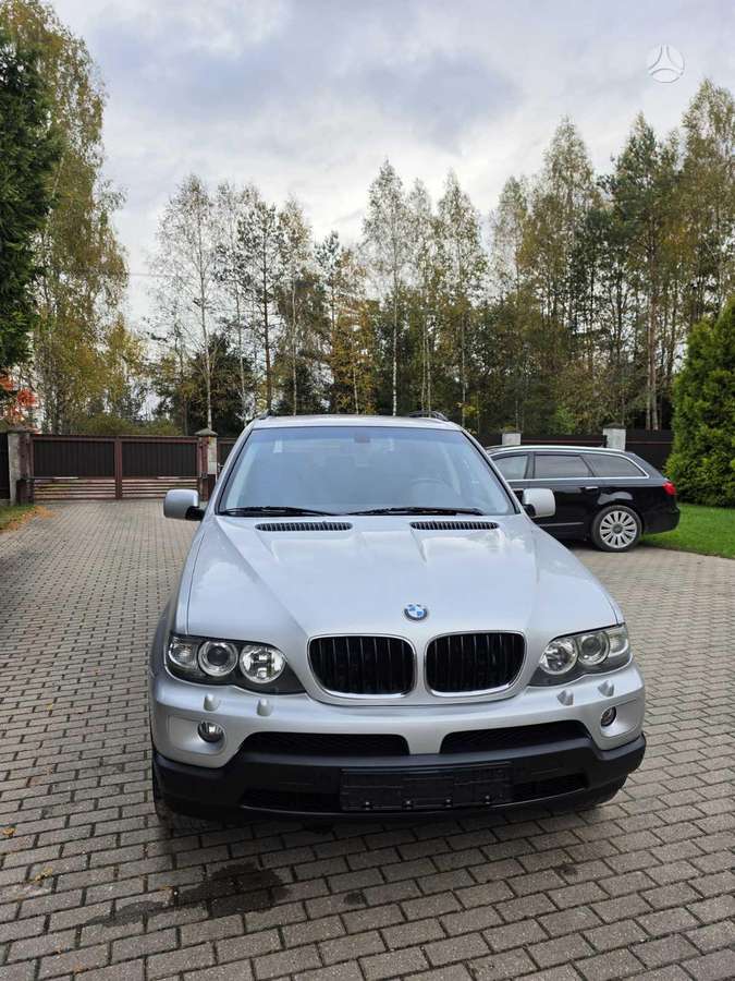 BMW X5 2006 — rear view