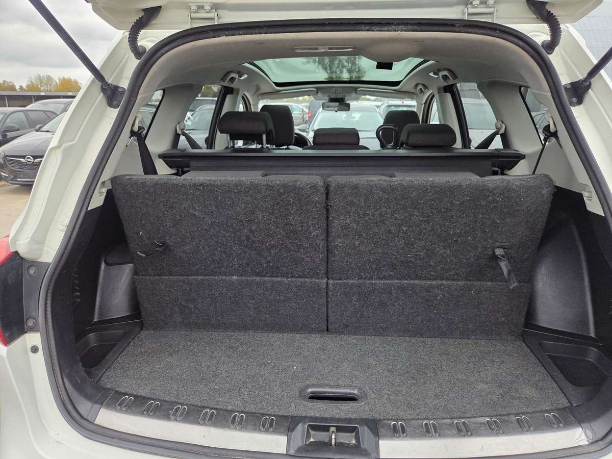 Nissan Qashqai+2 2013 — photo 13