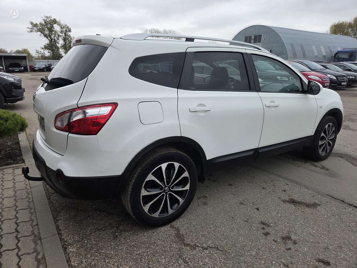 Nissan Qashqai+2 2013 — photo 5