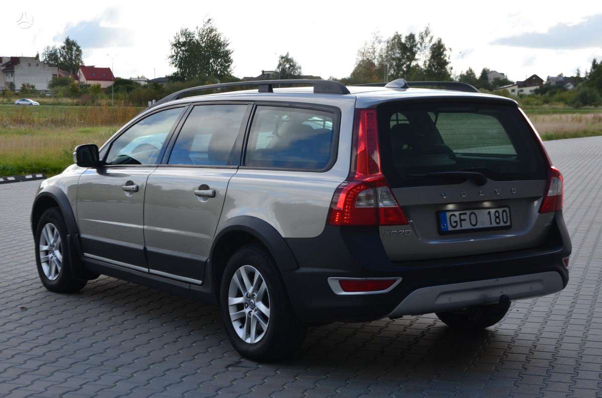 Volvo XC70 2009 — photo 15