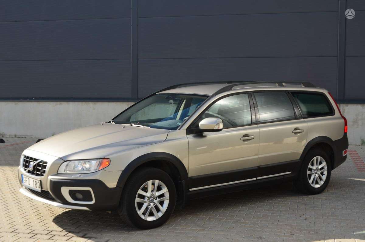 Volvo XC70 2009 — photo 20