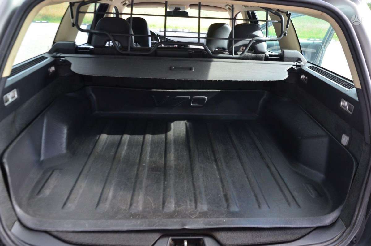 Volvo XC70 2009 — photo 26
