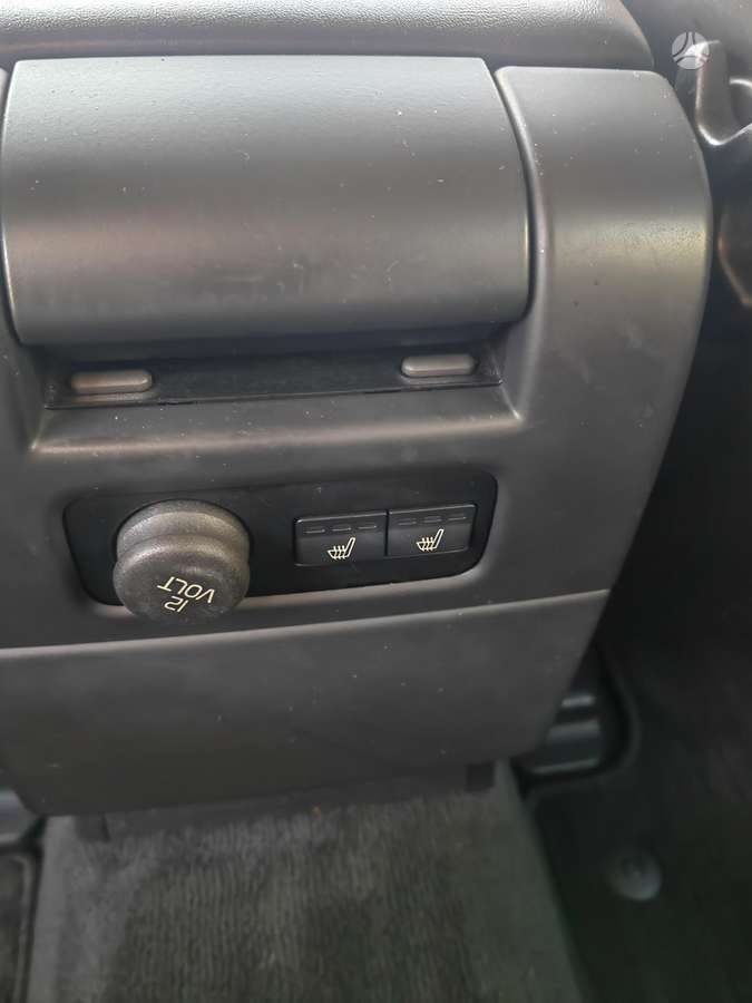 Volvo XC70 2009 — photo 30