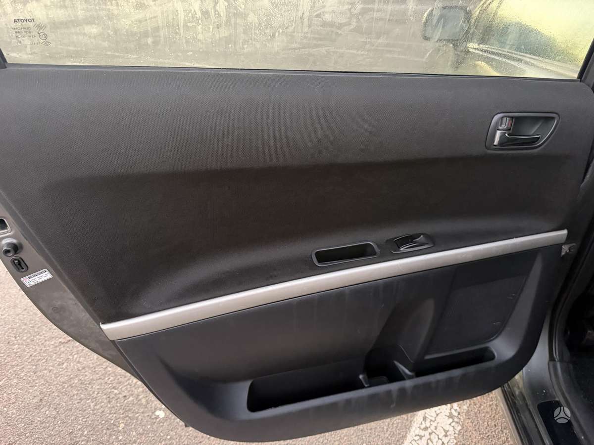Toyota Corolla 2006 — photo 10