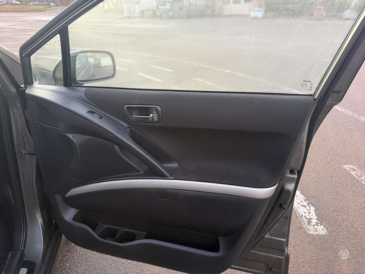 Toyota Corolla 2006 — photo 12