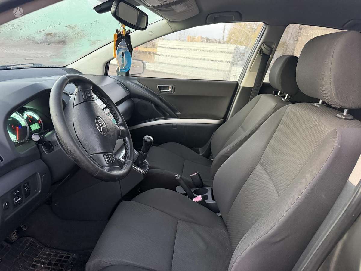 Toyota Corolla 2006 — photo 7
