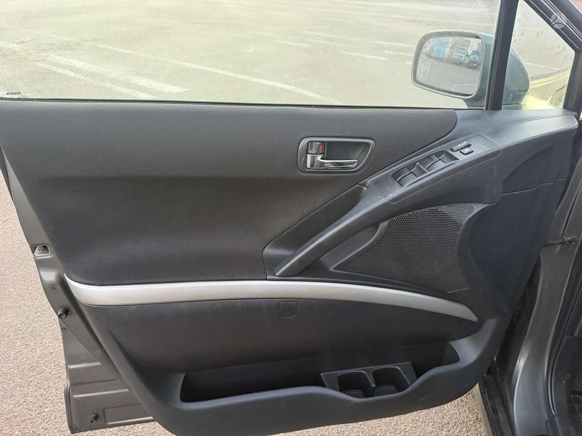 Toyota Corolla 2006 — photo 8