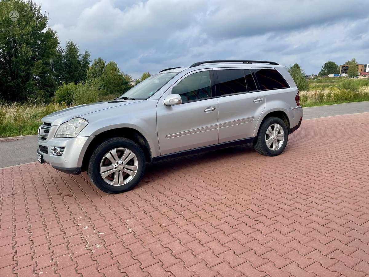 Mercedes-Benz GL320 2006 — photo 7