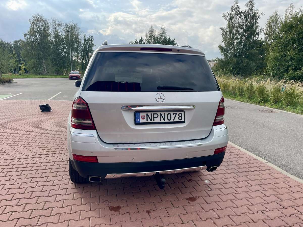 Mercedes-Benz GL320 2006 — photo 9