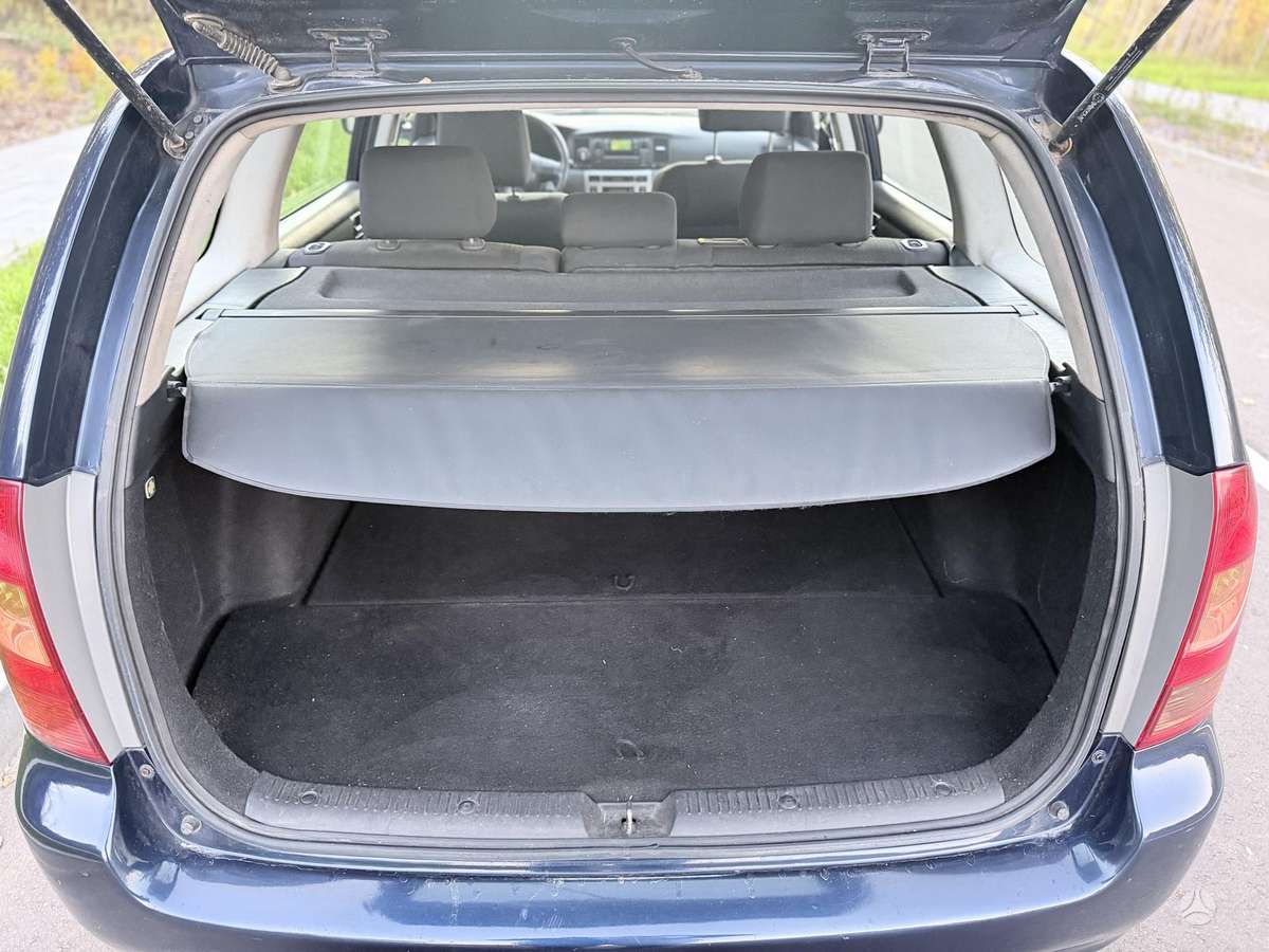 Toyota Corolla 2005 — photo 12