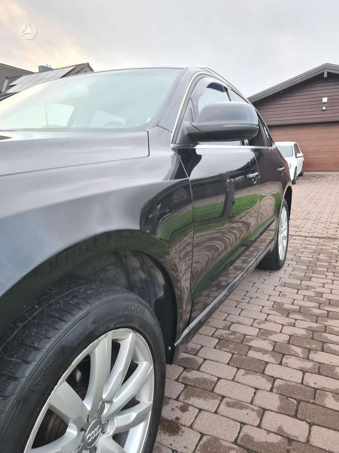 Audi Q5 2009 — photo 10