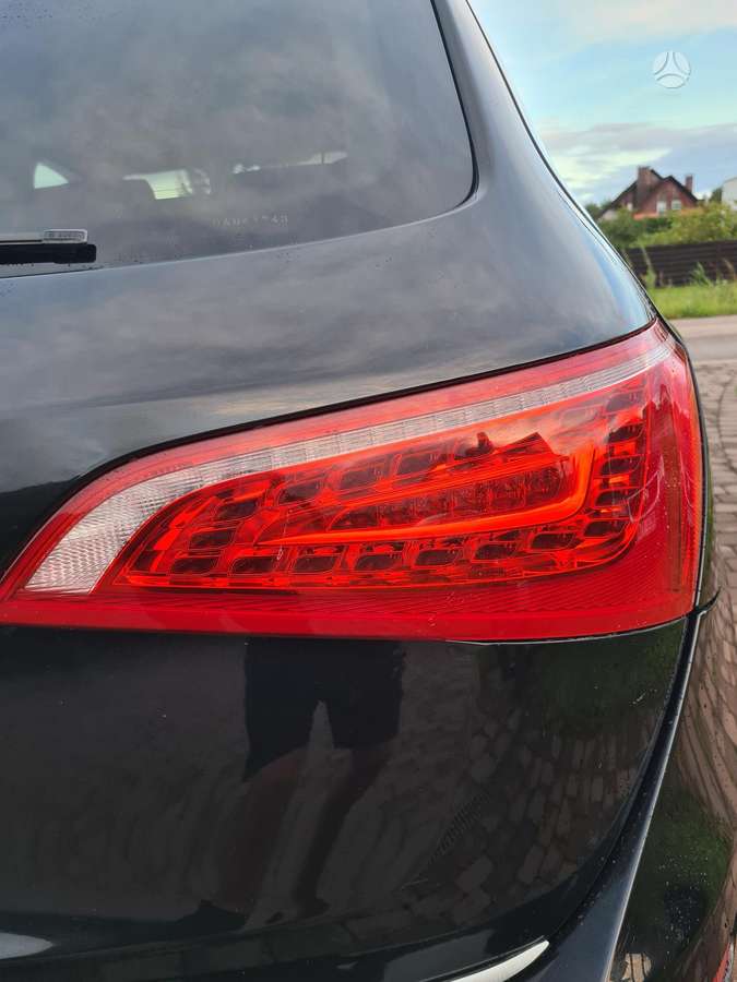 Audi Q5 2009 — photo 22
