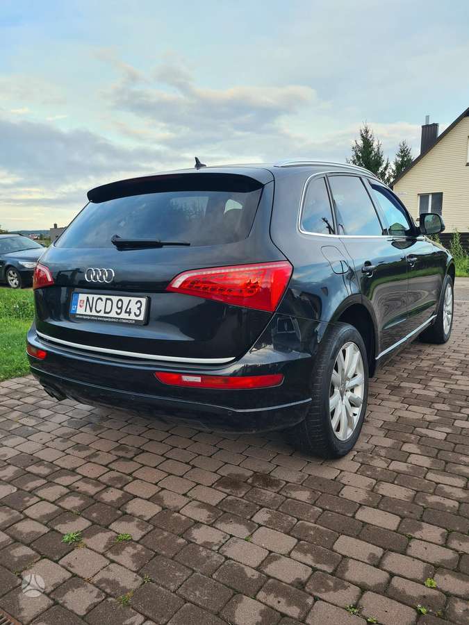 Audi Q5 2009 — engine 1968 cm³, 170 HP (125kW)