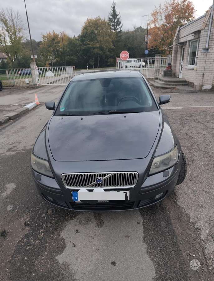 Volvo V50 2005 — салон