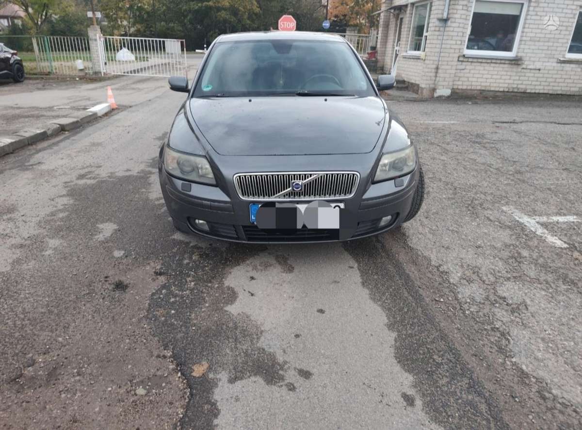 Volvo V50 2005 — двигун 2435 cm³, 170 HP (125kW)