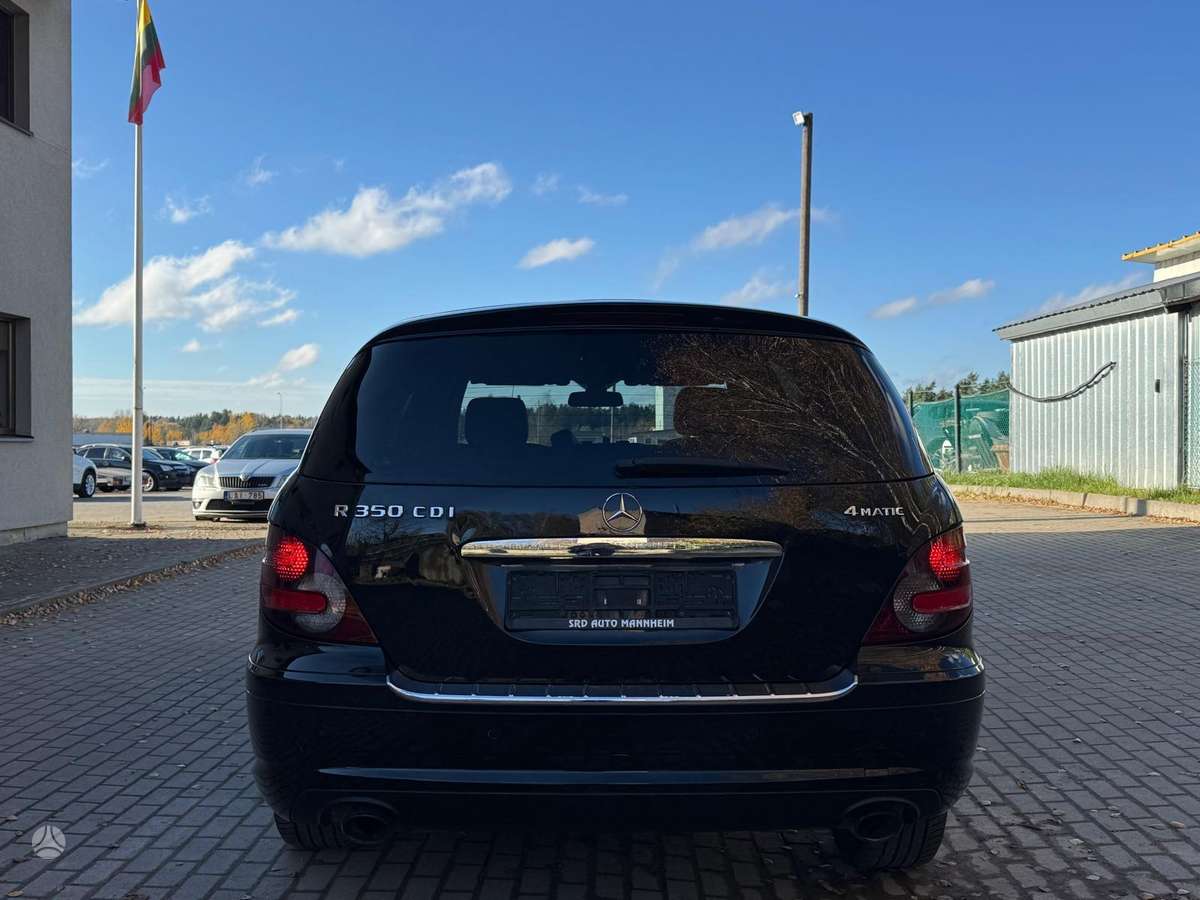 Mercedes-Benz R320 2009 — photo 11