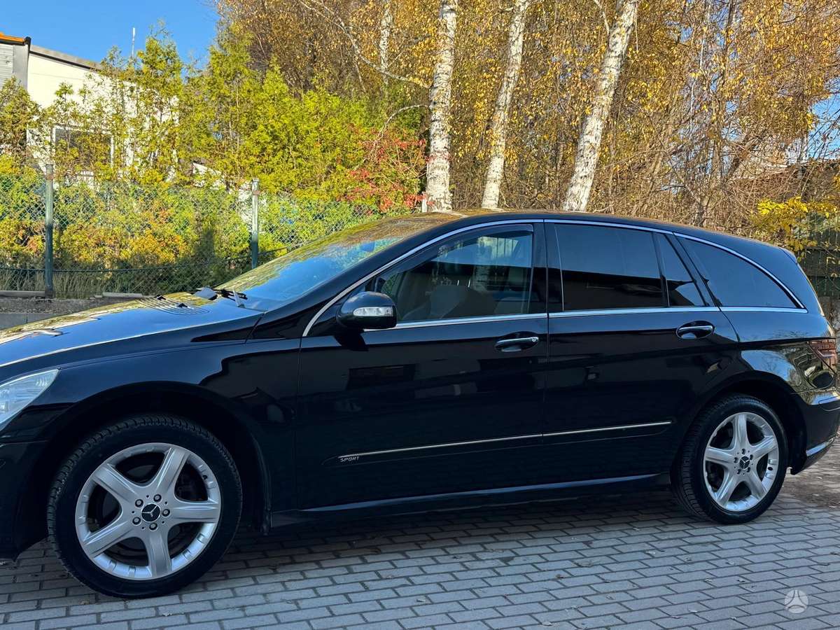 Mercedes-Benz R320 2009 — photo 14