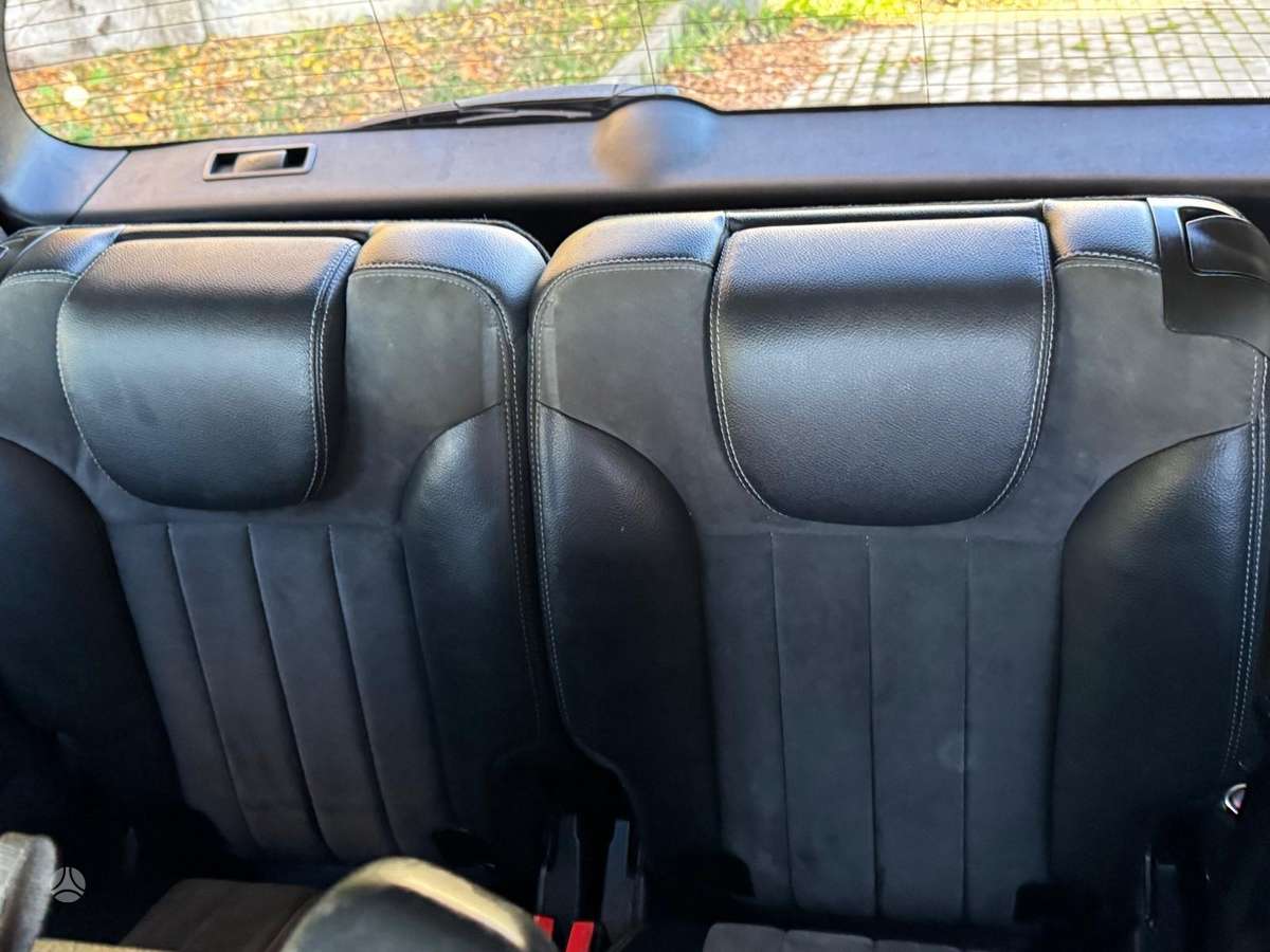 Mercedes-Benz R320 2009 — photo 15