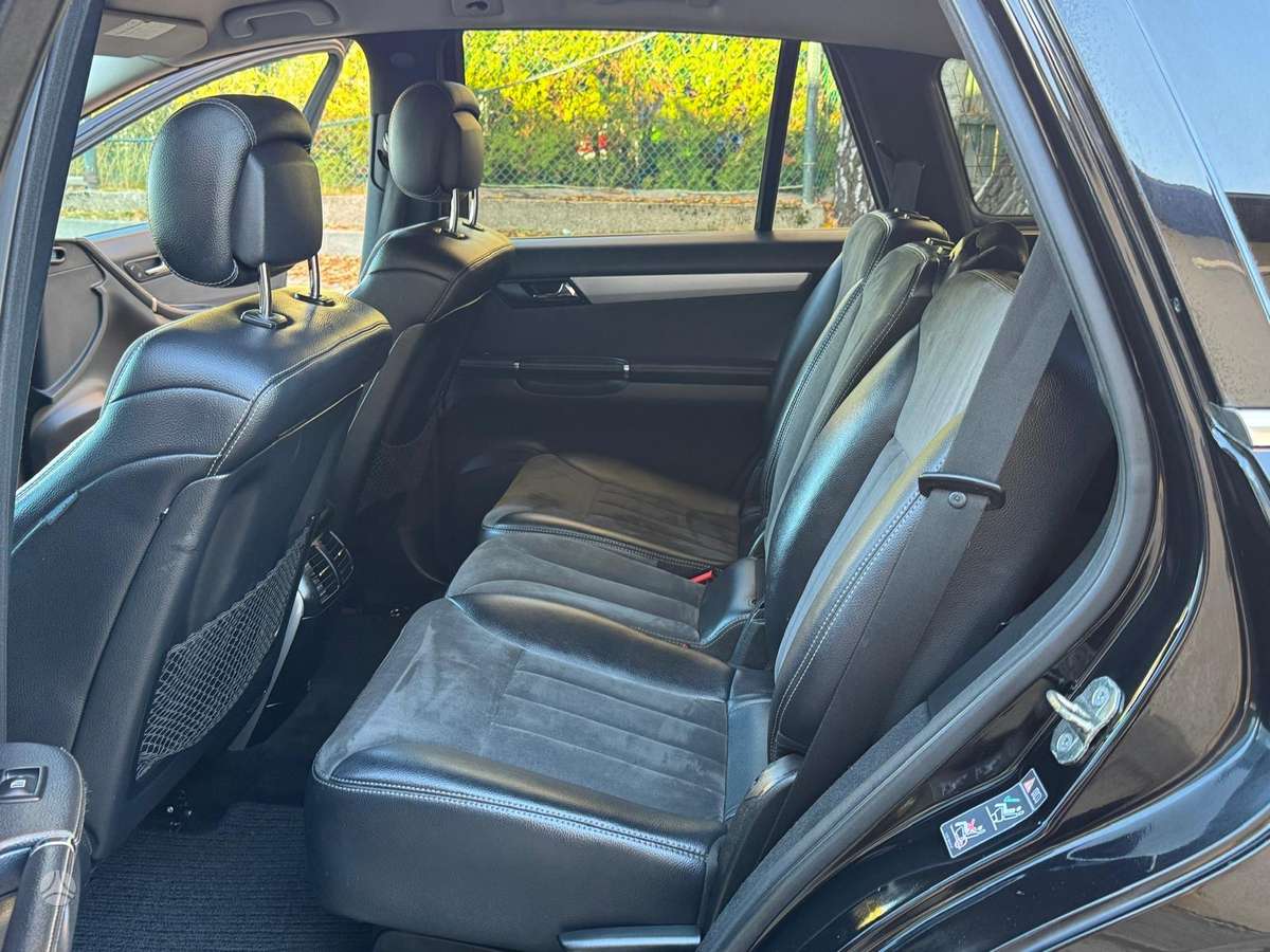 Mercedes-Benz R320 2009 — photo 8