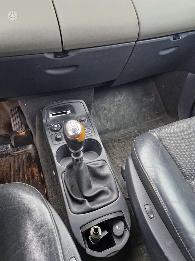 Renault Grand 2005 — photo 11