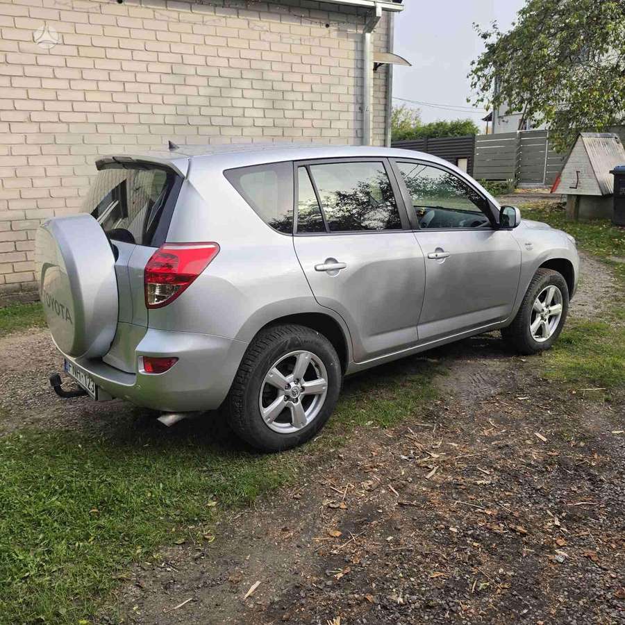 Toyota RAV4, 2007